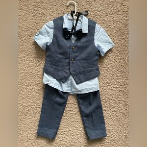 EUC H&M Suit, Toddler 2-3T